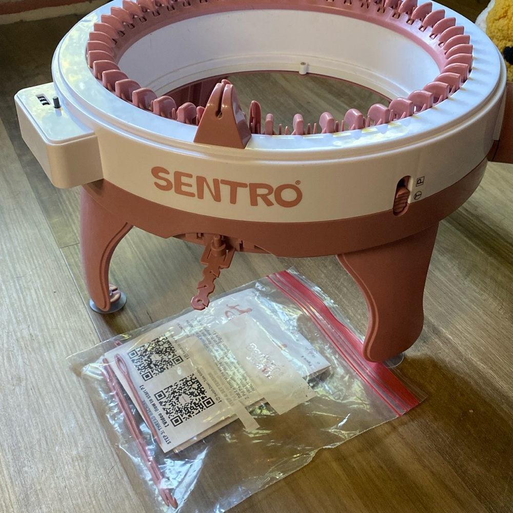 48 needle Knitting machine